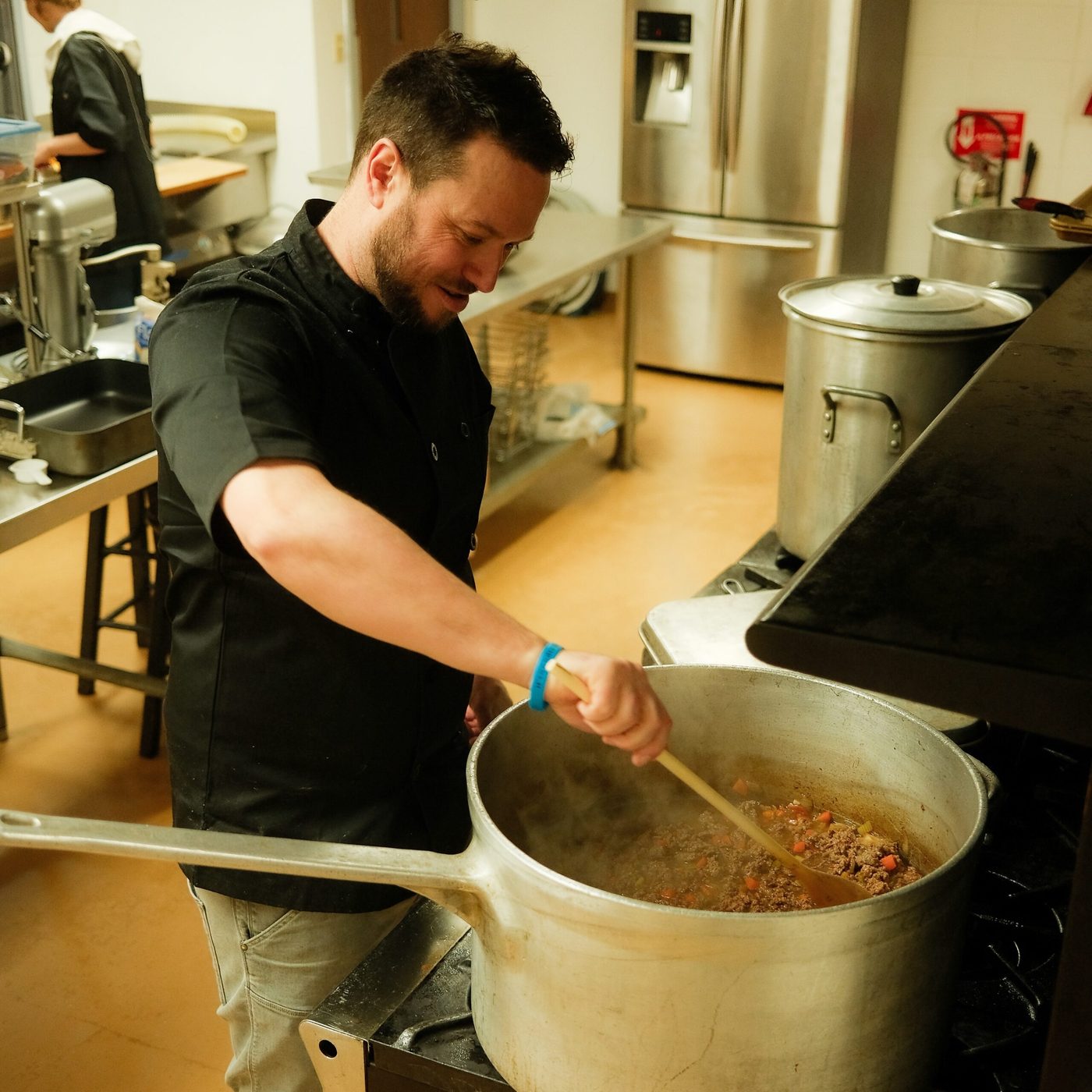 Chris Thomas cooking a batch of pie filling